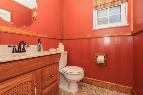 9886 Dargate Ct, Cincinnati, OH 45231 photo 23