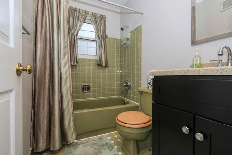 9886 Dargate Ct, Cincinnati, OH 45231 photo 24