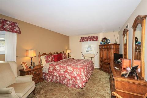 9886 Dargate Ct, Cincinnati, OH 45231 photo 17