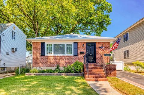 2611 Hemlock St, Cincinnati, OH 45206 photo 2