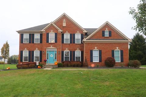 686 Bostwick Ct, Cincinnati, OH 45244 photo 2