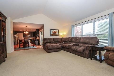 686 Bostwick Ct, Cincinnati, OH 45244 photo 16