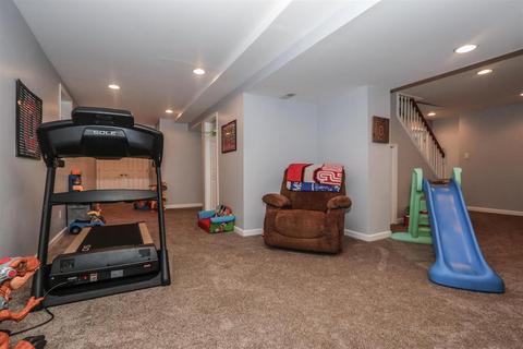 686 Bostwick Ct, Cincinnati, OH 45244 photo 38