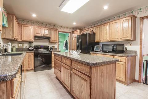 8699 Highmount Dr, Springboro, OH 45066 photo 38