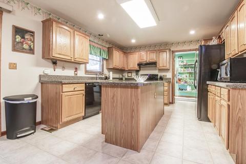 8699 Highmount Dr, Springboro, OH 45066 photo 37