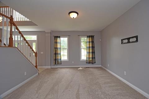 2626 Stonehaven Dr, Cincinnati, OH 45245 photo 9