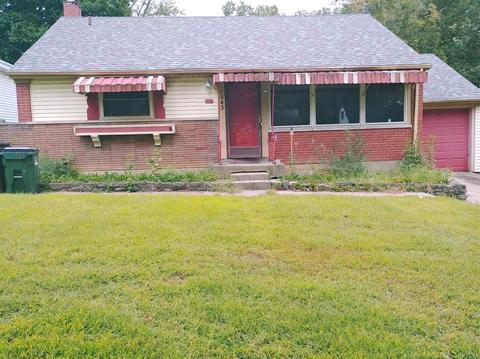 1043 Hempstead Dr, Cincinnati, OH 45231 photo 1
