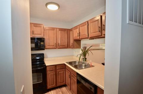 6355 Corbly Rd #29, Cincinnati, OH 45230 photo 9