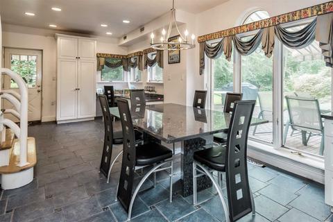 180 Meridian St, Cincinnati, OH 45233 photo 13