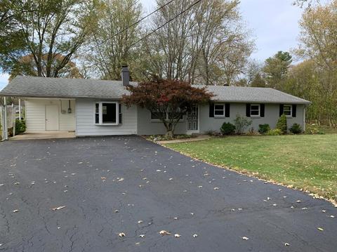 567 Marilyn Ln, Cincinnati, OH 45255 photo 1