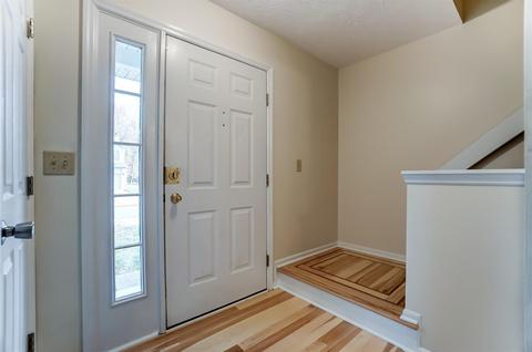4657 Cardinal Dr, Cincinnati, OH 45244 photo 2
