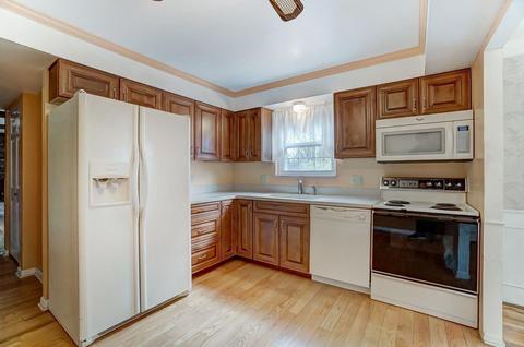 Undisclosed, Cincinnati, OH 45231 photo 14