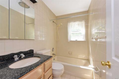 Undisclosed, Cincinnati, OH 45231 photo 16