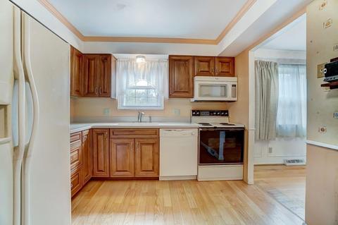 Undisclosed, Cincinnati, OH 45231 photo 18