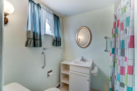 Undisclosed, Cincinnati, OH 45231 photo 24