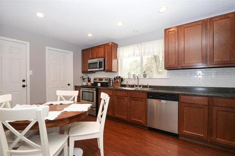 8301 Forest Rd, Cincinnati, OH 45255 photo 10
