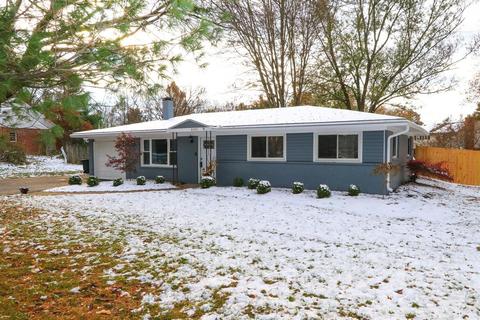 8301 Forest Rd, Cincinnati, OH 45255 photo 2