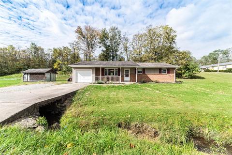 607 Grant Ave, Georgetown, OH 45121 photo 3