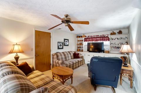 1069 Pinehollow Ln, Cincinnati, OH 45231 photo 15