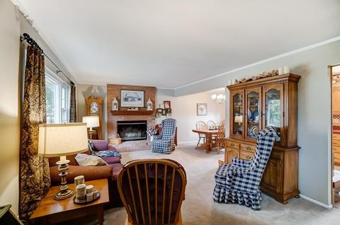 1069 Pinehollow Ln, Cincinnati, OH 45231 photo 5