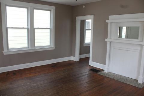 304 Walnut St, Elmwood Place, OH 45216 photo 4