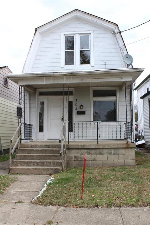 304 Walnut St, Elmwood Place, OH 45216 photo 1