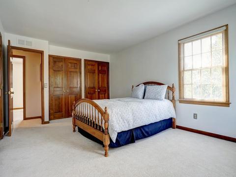 418 Heathgate Rd, Cincinnati, OH 45255 photo 22