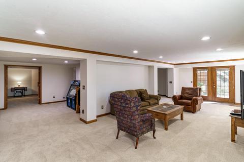 418 Heathgate Rd, Cincinnati, OH 45255 photo 25