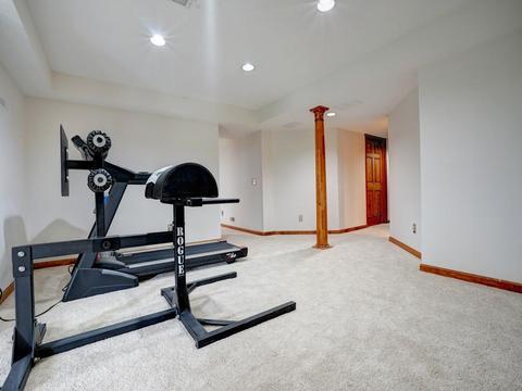 418 Heathgate Rd, Cincinnati, OH 45255 photo 27
