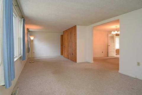 4211 Dixie Rd, Cincinnati, OH 45245 photo 5
