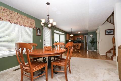 772 Regent Rd, Cincinnati, OH 45245 photo 8