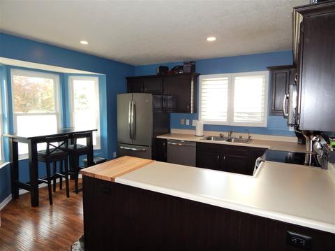 8897 Woolstone Ct, Hamilton Township, OH 45039 photo 7