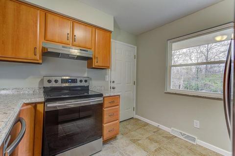 117 Junedale Dr, Greenhills, OH 45218 photo 14
