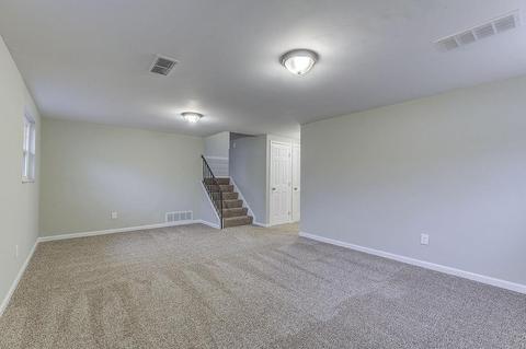 117 Junedale Dr, Greenhills, OH 45218 photo 18