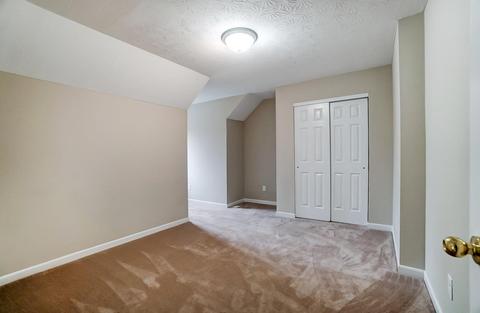 3453 Kleeman Rd, Cincinnati, OH 45211 photo 18