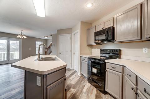 3453 Kleeman Rd, Cincinnati, OH 45211 photo 8