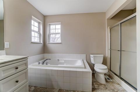 3453 Kleeman Rd, Cincinnati, OH 45211 photo 16
