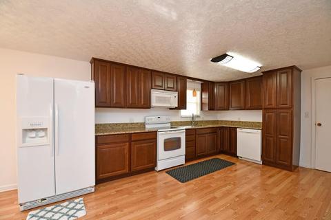 5527 Maple Grove Ave, Blanchester, OH 45107 photo 16