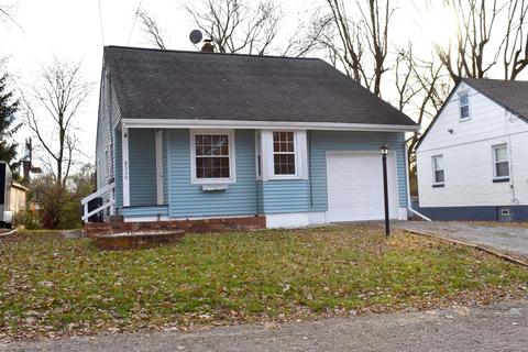 8339 Cherry Ln, Cincinnati, OH 45255 photo 2