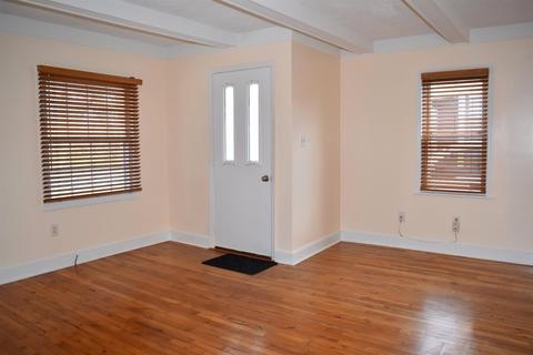 8339 Cherry Ln, Cincinnati, OH 45255 photo 4