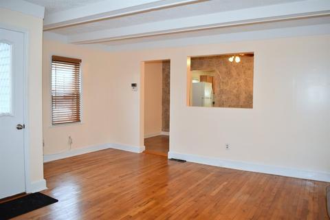 8339 Cherry Ln, Cincinnati, OH 45255 photo 6