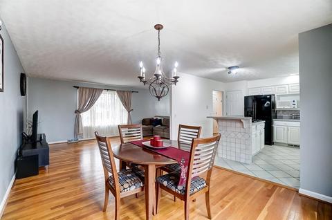 1906 Fallbrook Ln, Cincinnati, OH 45240 photo 9