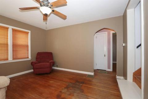 1635 Sutton Ave, Cincinnati, OH 45230 photo 12