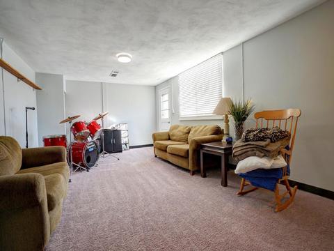 427 Meadowcrest Rd, Cincinnati, OH 45231 photo 20