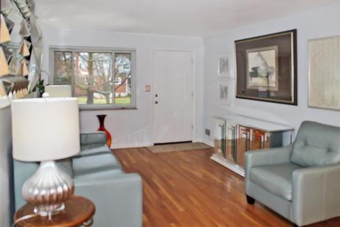 981 Jonquil Ln, Cincinnati, OH 45231 photo 5