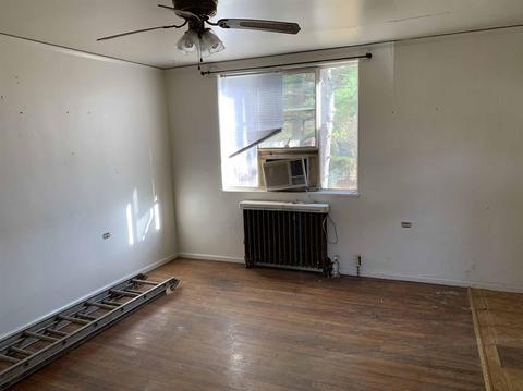 4 Ashby St, Greenhills, OH 45218 photo 3