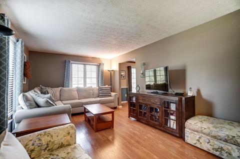 613 Brandy Way, Cincinnati, OH 45244 photo 9