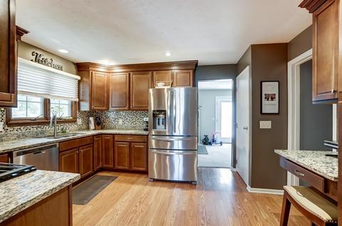 613 Brandy Way, Cincinnati, OH 45244 photo 6