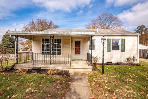 1044 Corwin Ave, Hamilton, OH 45015 photo 1