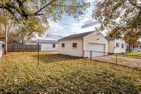 1044 Corwin Ave, Hamilton, OH 45015 photo 4